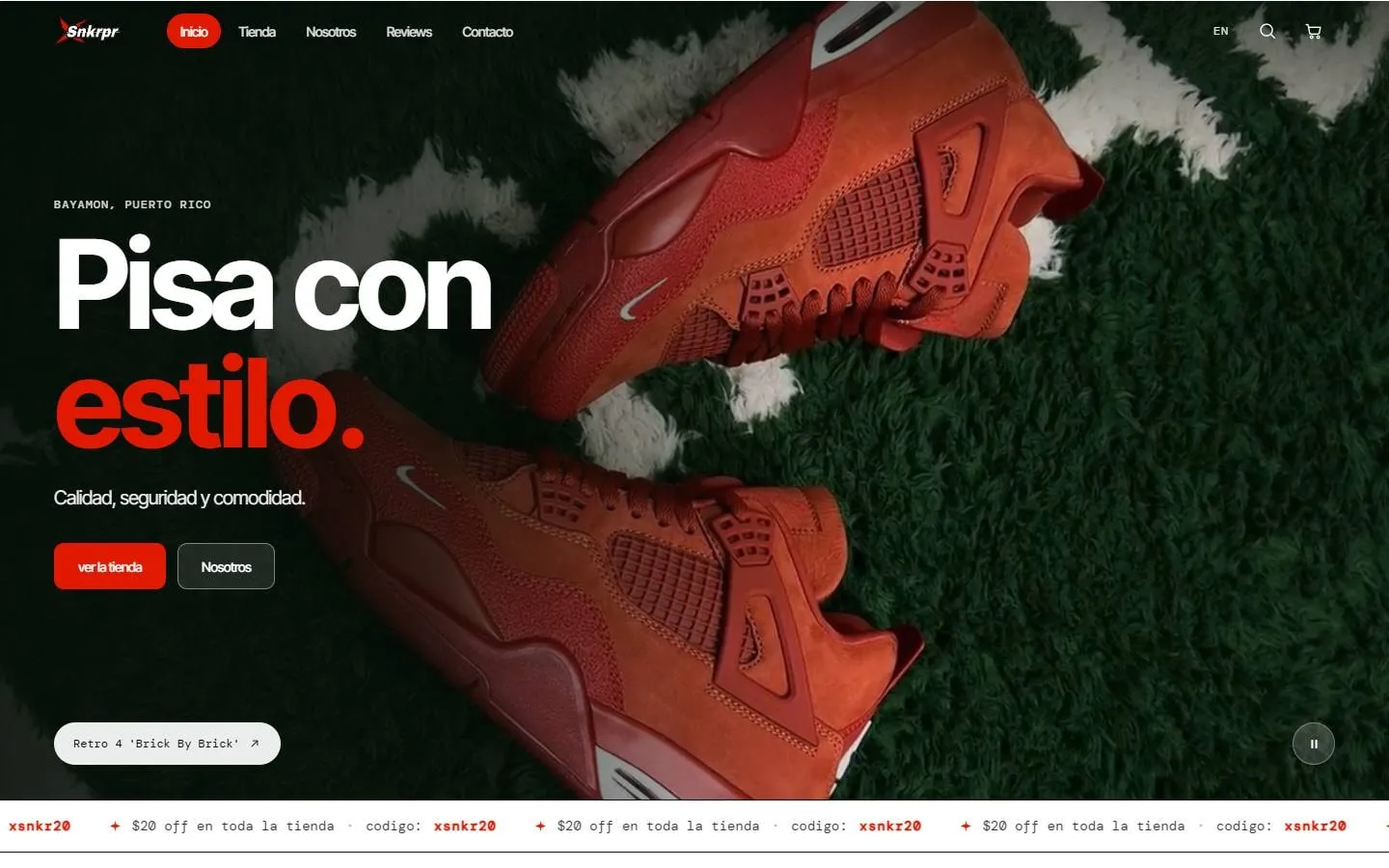 Snkrpr's new website: a dark video hero with the line Pisa con estilo